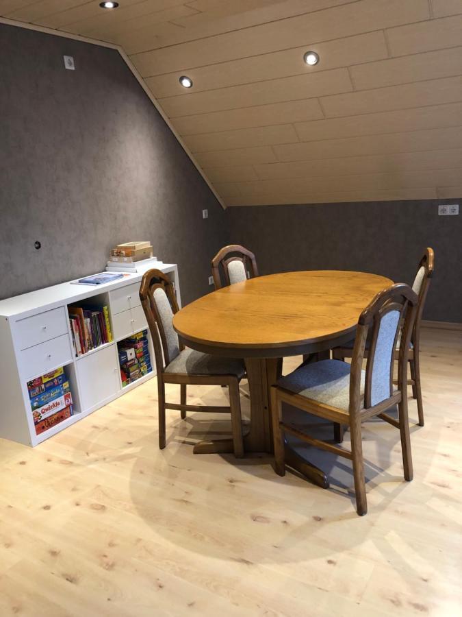 Ferienhaus Treis Neef Екстер'єр фото